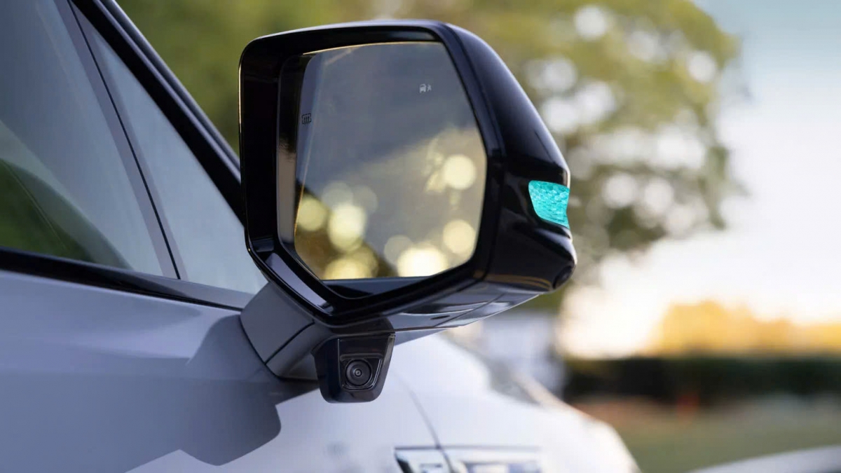 General Motors sẽ ra mắt “chế độ lái không cần nhìn đường” vào năm 2028