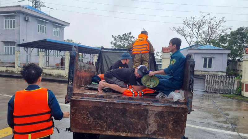 Vụ 8 người ngạt khí do chạy máy phát điện trong phòng kín: 4 n/gư/ời tử v/o/ng