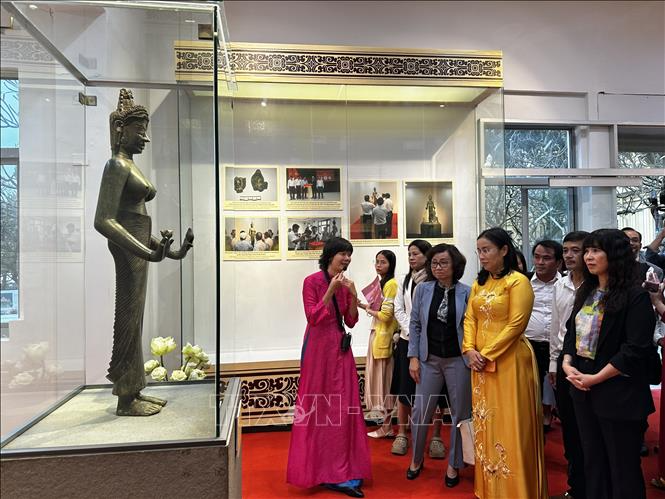 Đà Nẵng giới thiệu 16 bảo vật quốc gia đến công chúng