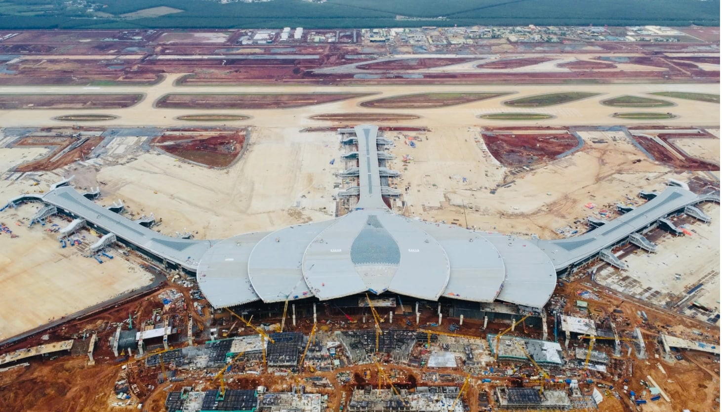 Hôm nay, máy bay lớn nhất Việt Nam hạ cánh tại Sân bay Long Thành