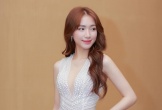 Hòa Minzy xin khán giả xóa giúp hoặc ngừng đăng video cô gặp sự cố trang phục