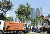 Công nhân môi trường dọn vệ sinh phục vụ lễ hội pháo hoa quốc tế
