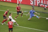 Áo thắng Ba Lan, tăng thêm cơ hội vào vòng trong