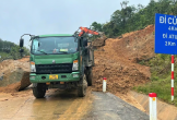 Sạt lở tuyến đường lên cửa khẩu phụ Tây Giang - Kà Lừm