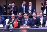 Thủ tướng Phạm Minh Chính gặp Thủ tướng Trung Quốc Lý Cường