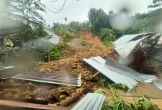 Sạt lở trong đêm, 2 căn nhà ở Trà Leng bị vùi lấp dưới đất đá