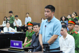 Chủ tịch Tập đoàn Phúc Sơn Nguyễn Văn Hậu bật khóc khi nói về gia cảnh nghèo khó lúc ấu thơ