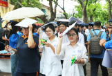 Đề thi tốt nghiệp tăng độ khó, điểm chuẩn đại học có giảm?