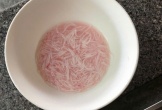 Lập đoàn kiểm tra vụ sợi bún đổi màu đỏ bất thường ở Đà Nẵng
