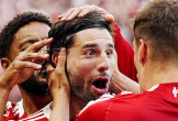 Hạ Arsenal, Liverpool độc chiếm ngôi đầu Ngoại hạng Anh