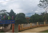 Sập trụ cổng trường, 2 anh em ruột tử vong