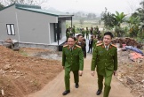 Trao tặng 10 căn nhà tình nghĩa cho gia đình chiến sĩ Công an Thanh Hóa