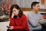 10 năm ăn Tết nhà chồng, tôi nghẹn lòng khi chồng gạt phăng ý định Tết về ngoại